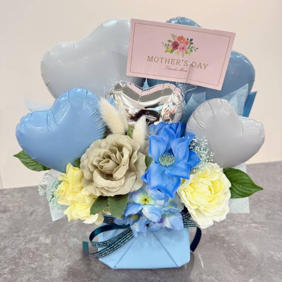 "母の日限定商品"バルーンアレンジメント「カームブルー」